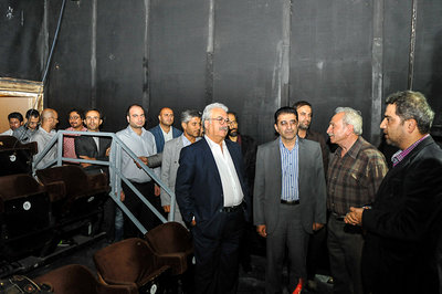 قادرآشنا: بر بازسازی مجموعه‌ی «تئاتر شهر» متمرکز شده‌ایم 